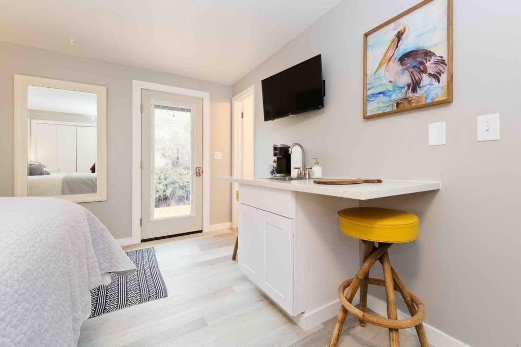#Stayinmydistrict Hyde Park King Studio Suite بويسي المظهر الخارجي الصورة